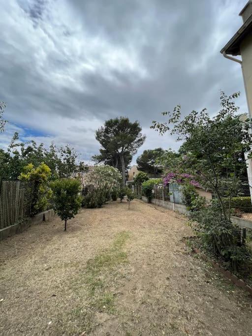 Maison De Village Vintage Avec Grand Jardin Elne Dış mekan fotoğraf