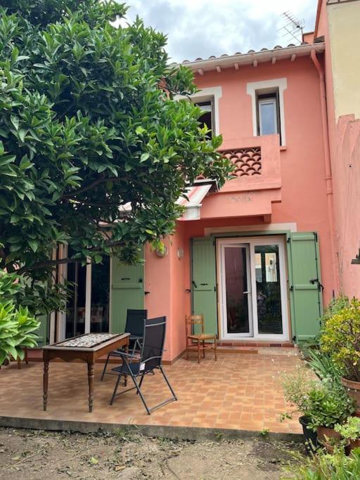 Maison De Village Vintage Avec Grand Jardin Elne Dış mekan fotoğraf